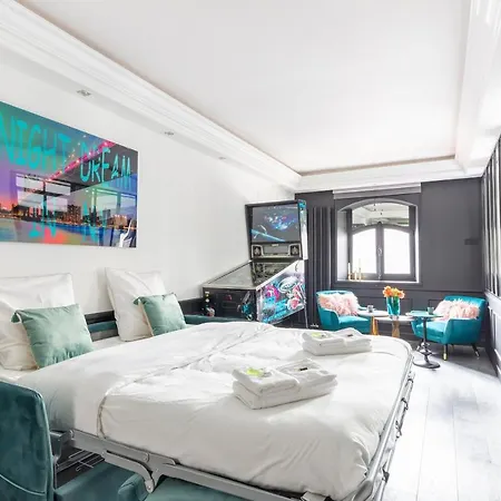 Апартаменты Modern And Unique Near The Champs Elysees *